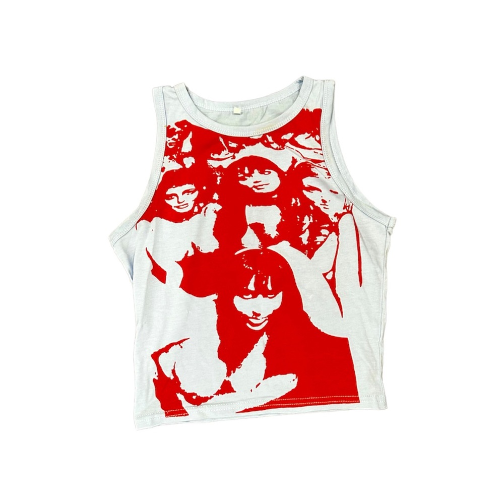 Graphic tank